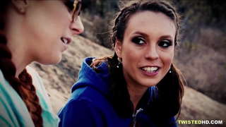 Pāris maksā par mauku, lai saņemtu viņas sasodīti milzīgs DP