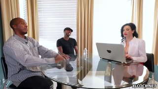 Ironia Avluv no ta pensa largu di un río integracion