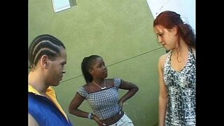 Jake paripa kis fehér csajok Kis Vörös Ördög