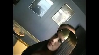 Скапоцен Камен Де Nyle Прашувам Жена