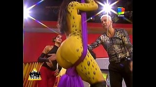 Belen Lavallen-로-바디 페인팅