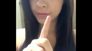 Ko&#039;kraklarini ko&#039;rsatadigan yangi tulki | novinhassapecas.com