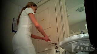 View gwo nan dèyè ak pussy pre-moute!