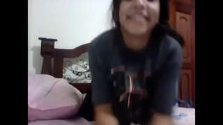 Rosalatina panas ngrekam saka dheweke sel telpon