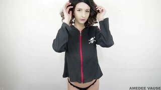 Suso, Nagpapakita ng suso (free full video) - AmedeeVause