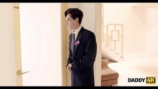 DADDY4K. Awesome sex sealladh le seann dad is e a s.&#039;s brèagha brìde