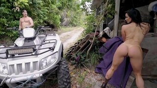 BANGBROS-惊人的收集架美洲狮型色情片的主演烟热宝贝肯德拉的欲望(1 3)