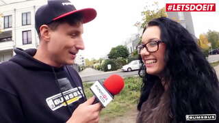 LETSDOEIT - लिली Foxx चिढ़ा लोगों में पाया गया के लिए एक नई लड़की अपने नए दृश्य